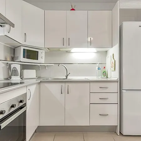 Nuevo En Alcala, Con Aparcamento, Con Aircondicionador Апартаменты