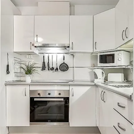 Nuevo En Alcala, Con Aparcamento, Con Aircondicionador Апартаменты *