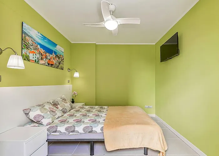 En Alcala, Con Aparcamento, Con Aircondicionador Daire *