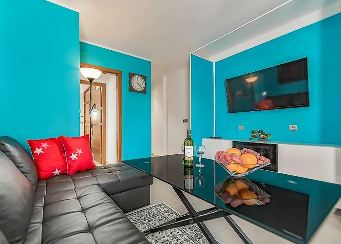Nuevo En Alcalá, Con Aparcamento, Con Aircondicionador Apartamento