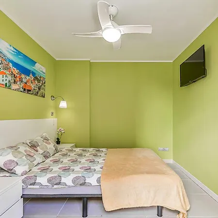En Alcala, Con Aparcamento, Con Aircondicionador דירה *