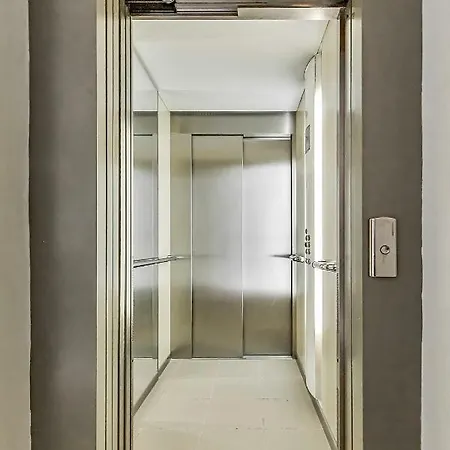 En Alcala, Con Aparcamento, Con Aircondicionador דירה
