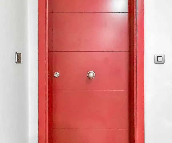 En Alcala, Con Aparcamento, Con Aircondicionador Апартаменты *